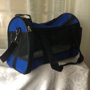 FASHION PET Travel Gear for Small DOG / CAT / Pet. Blue Carrier